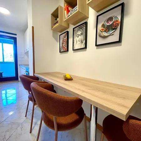 Apartman Dalla Nonna - 6 Persons - 300m From And Center