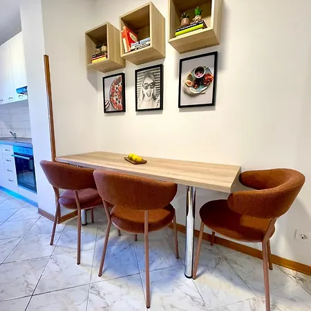 Apartman Dalla Nonna - 6 Persons - 300m From And Center *